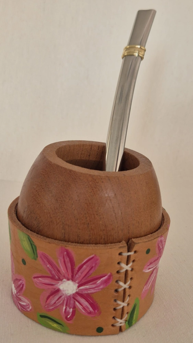 MATE BOLITA con BASE de CUERO & BOMBILLA